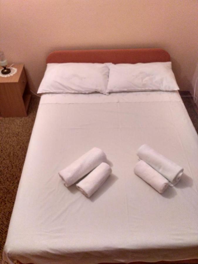 Apartmani Tonica Sukošan Extérieur photo