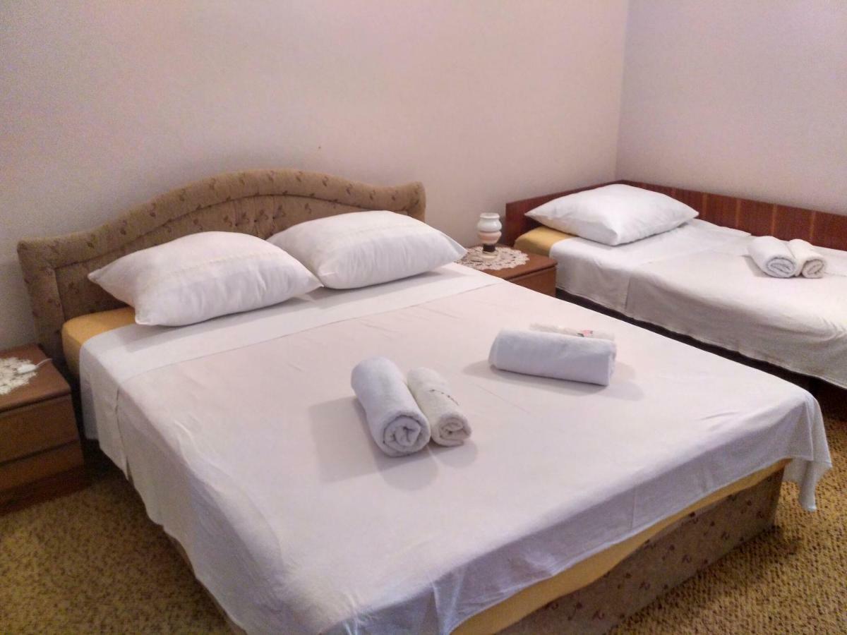 Apartmani Tonica Sukošan Extérieur photo